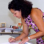 Escolas e bibliotecas municipais recebem 1800 livros doados pela Azaléia através da Ong Missão Criança - Fotos: Márcio Dantas
