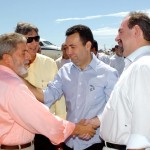 Presidente chega a Aracaju e prestigia apresentação de integrantes do programa Pouso Seguro das Crianças - Fotos: Márcio Dantas