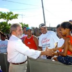 População do bairro Coroa do Meio recebe visita do presidente da República - Fotos: Márcio Dantas
