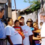 População do bairro Coroa do Meio recebe visita do presidente da República - Fotos: Márcio Dantas