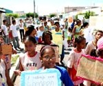 Crianças e adolescentes atendidos pela Semasc participam de caminhada ambiental no Santos Dumont - Fotos: Wellington Barreto