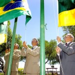 Prefeito homenageia povo de Aracaju durante aposição de flores no Obelisco de Ignácio Barbosa - Fotos: Márcio Dantas