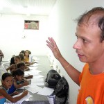 Estudantes da EMEF Laonte Gama aprendem teoria musical - Fotos: Márcio Garcez