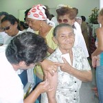 SMS vacina quase 2 mil idosos no primeiro dia da campanha em Aracaju - Fotos: Ascom/SMS