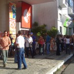 Prefeitura distribui senhas para recadastramento do PAR -