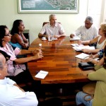 Prefeito recebe Sindicato dos professores do município em audiência - Fotos: Márcio Dantas