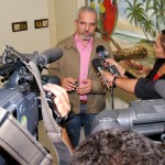 Edvaldo Nogueira visita Sistema Atalaia de Comunicação e é recebido por Augusto Franco Neto - Fotos: Márcio Dantas