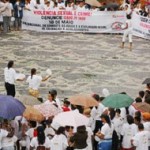 Chuvas não inibiram manifestação de combate à violência infantojuvenil  - Fotos: Sílvio Rocha