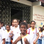 Professores da rede municipal de ensino voltam às salas de aula - Fotos: Walter Martins