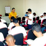 Ciclistas participam hoje e amanhã de cursos na SMTT para orientação no trânsito - Fotos: Wellington Barreto