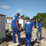 Obras da PMA no Cemitério Helena Alves Bandeira incluem reconstrução de muro - Fotos: Ascom/Emsurb