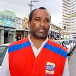 Fiscais da SMTT orientam e organizam serviço de táxis da cidade  - Fotos: Wellington Barreto