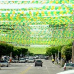 PMA decora cidade com bandeirolas verdes e amarelas - Fotos: Wellington Barreto