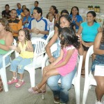 Moradores do bairro São Carlos são qualificados em curso de informática - Fotos: Sílvio Rocha