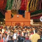 População agradece ao prefeito pela qualidade do Forró Caju 2006 - Fotos: Márcio Garcez
