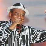 Mestre Zinho é a segunda atração da noite no palco principal do Forró Caju - Fotos: Wellington Barreto