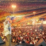 Mestre Zinho é a segunda atração da noite no palco principal do Forró Caju - Fotos: Wellington Barreto