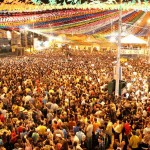 Banda Calypso sobe ao palco do Forró Caju e anima o público que aguardava ansioso - Fotos: Wellington Barreto