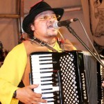 Palco Gerson Filho se agitou com a banda Casaca de Couro - Foto: Wellington Barreto