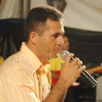 Forró Bis anima palco Gerson Filho - Forró Bis agita público