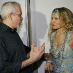 Elba Ramalho recebe prefeito Edvaldo Nogueira em seu camarim no Forró Caju - Foto: Márcio Dantas