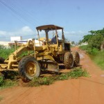 Ruas da Atalaia recebem revestimento primário - Fotos: Pedro Leite