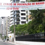 Emsurb fiscaliza colocação indevida de faixas pela cidade - Fotos: Wellington Barreto