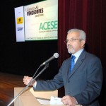 Prefeito participa da entrega de premiação oferecida pela Acese - Fotos: Lúcio Telles