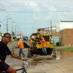 Emurb recupera pista de acesso ao bairro Santa Maria - Fotos: Meme Rocha