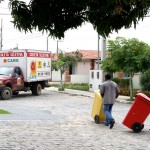 Moradores de condomínios residenciais contribuem com a Coleta Seletiva do lixo  - Fotos: Wellington Barreto