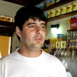 Emsurb continua combatendo as rotineiras pichações nos mercados centrais - Fotos: Wellington Barreto