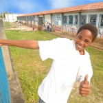 Escola Jaime Araújo desfila pela primeira vez com banda própria - Fotos: Silvio Rocha