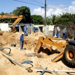 Emurb continua o serviço de drenagem na Atalaia - Fotos: Wellington Barreto