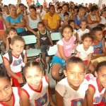 Palestra sobre correto descarte de lixo atrai pais e alunos - Fotos: Silvio Rocha