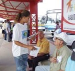 Semasc e Setransp realizam campanha sobre direitos de idosos e portadores de deficiência - Fotos: Ascom/Semasc