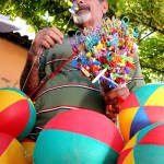Vendedores lucram durante desfile cívico da rede municipal de ensino  - Fotos: Márcio Garcez
