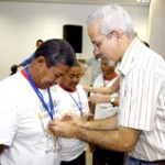 Prefeito de Aracaju entrega medalhas aos vencedores da I Olimpíada Geração Saúde do Idoso - Fotos: Lúcio Telles