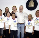 Prefeito de Aracaju entrega medalhas aos vencedores da I Olimpíada Geração Saúde do Idoso - Fotos: Lúcio Telles