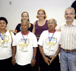 Prefeito de Aracaju entrega medalhas aos vencedores da I Olimpíada Geração Saúde do Idoso - Fotos: Lúcio Telles