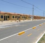 Projeto de Reurbanização do bairro Coroa do Meio traz dignidade a exmoradores de palafitas - Foto: Ascom/Semasc