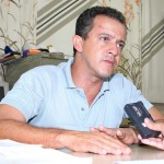 SMTT atende solicitações da comunidade para colocação de quebramolas - Fotos: Silvio Rocha