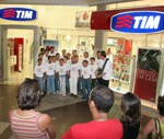 Crianças e adolescentes do Projeto TIM ArtEducação se apresentam no Shopping Jardins - Fotos: Silvio Rocha
