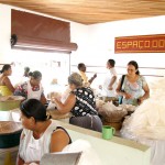 Comerciantes de beiju elogiam as novas instalações no mercado Antônio Franco - Fotos: Wellington Barreto