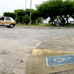 Idosos e deficientes podem procurar a SMTT para garantir vagas em estacionamentos - Fotos: Wellington Barreto