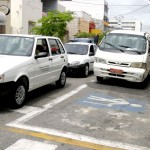 Idosos e deficientes podem procurar a SMTT para garantir vagas em estacionamentos - Fotos: Wellington Barreto