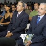 Edvaldo Nogueira participa de lançamento do novo livro do Monsenhor Carvalho - Fotos: Lúcio Telles