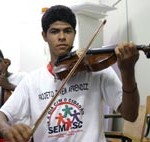 Música oferece novas perspectivas a adolescentes do Jovem Aprendiz  - Fotos: Márcio Garcez
