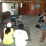 Care realiza palestra com catador e presidente da Ascamar - Fotos: Sílvio Rocha