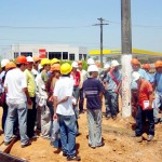 Instituições de ensino levam alunos para visitar obras do viaduto do DIA - Alunos do Cefet