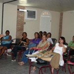 Educadores discutem a inclusão de jovens e adultos através das primeiras letras - Fotos: Walter Martins